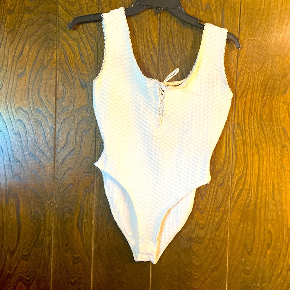Body suite